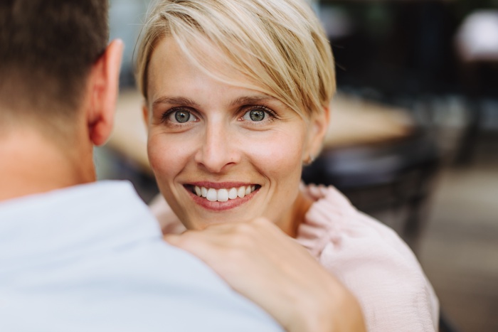 older woman dating